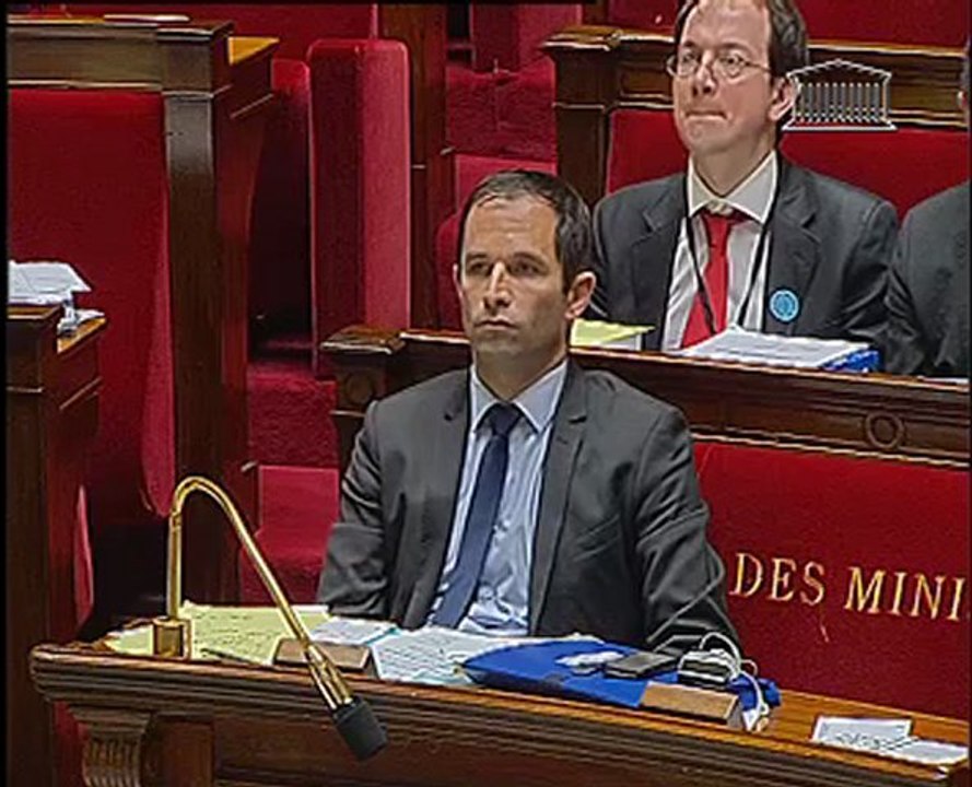 2012-07-31 - 1ère séance  Questions au gouvernement ; Navettes diverses - PROJET DE LOI DE FINANCES RECTIFICATIVE POUR 2012( C.M.P.) Discussion générale  M Éric Alauzet