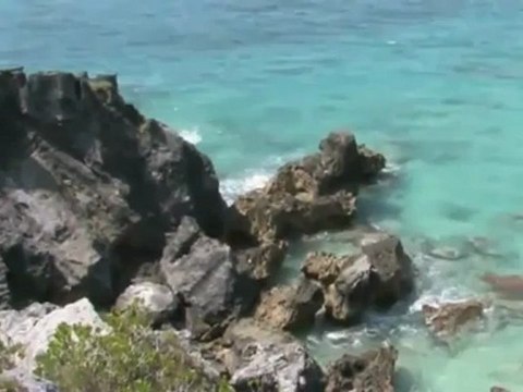 UNDERWATER PYRAMIDS AND CITY RUINS PRE 10000BC BIMINI (CUBA)