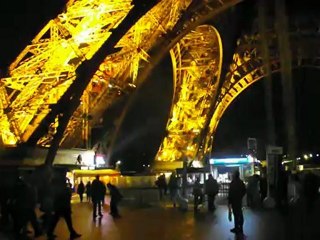 panjabi MUNDEE  by manny in parisen video