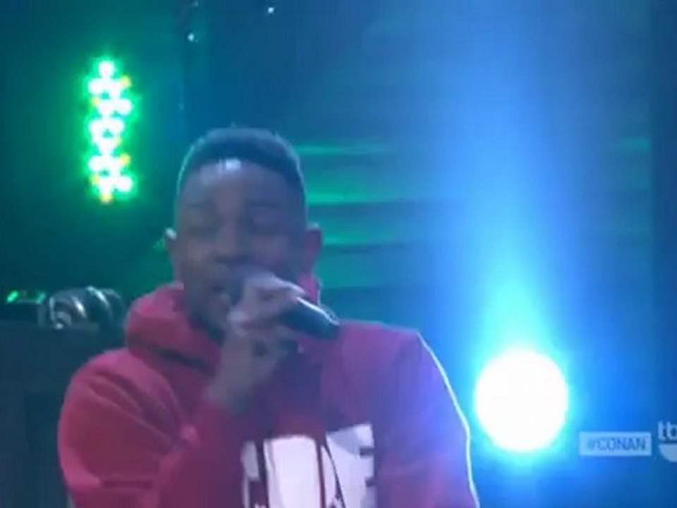 Kendrick Lamar "Swimming Pools (Drank)" Live @ TBS "Conan", 10-22-2012