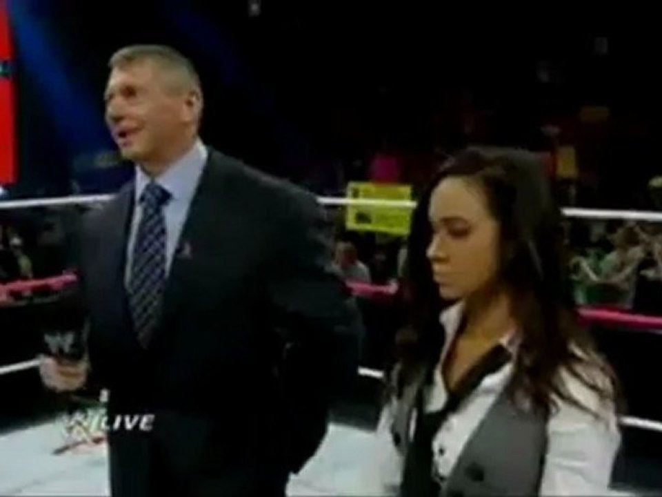 AJ Lee Resigns As Raw GM!