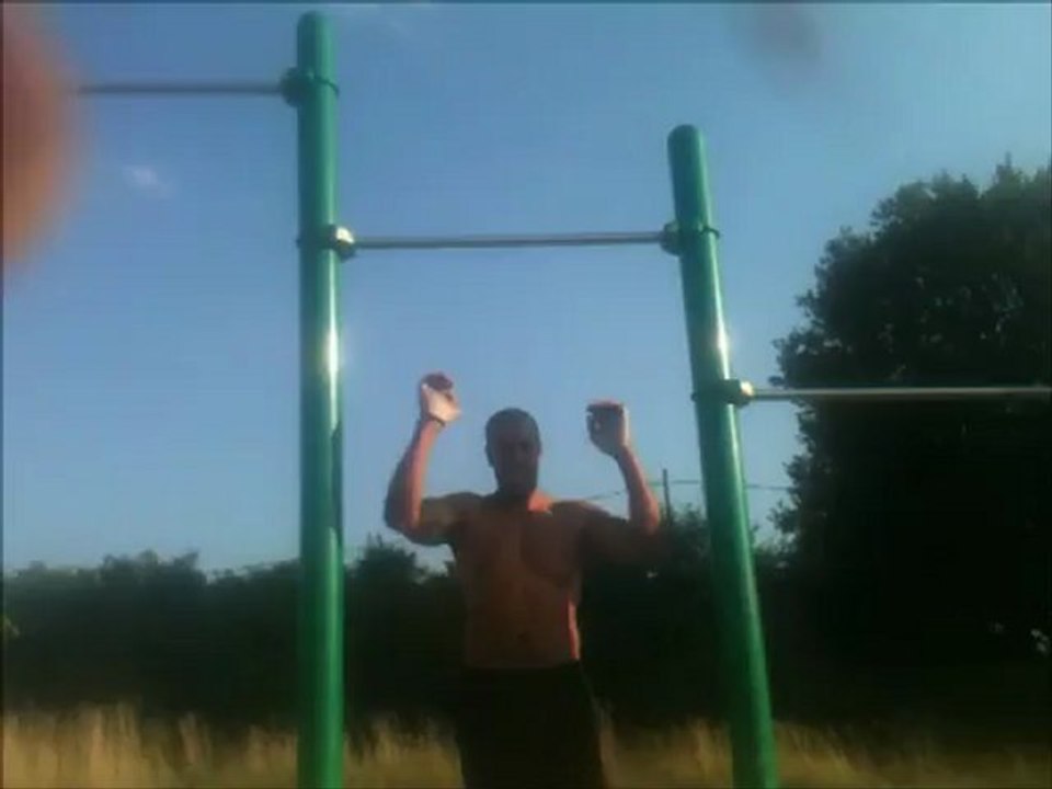 momo barr starrrrrrrzzzzzz