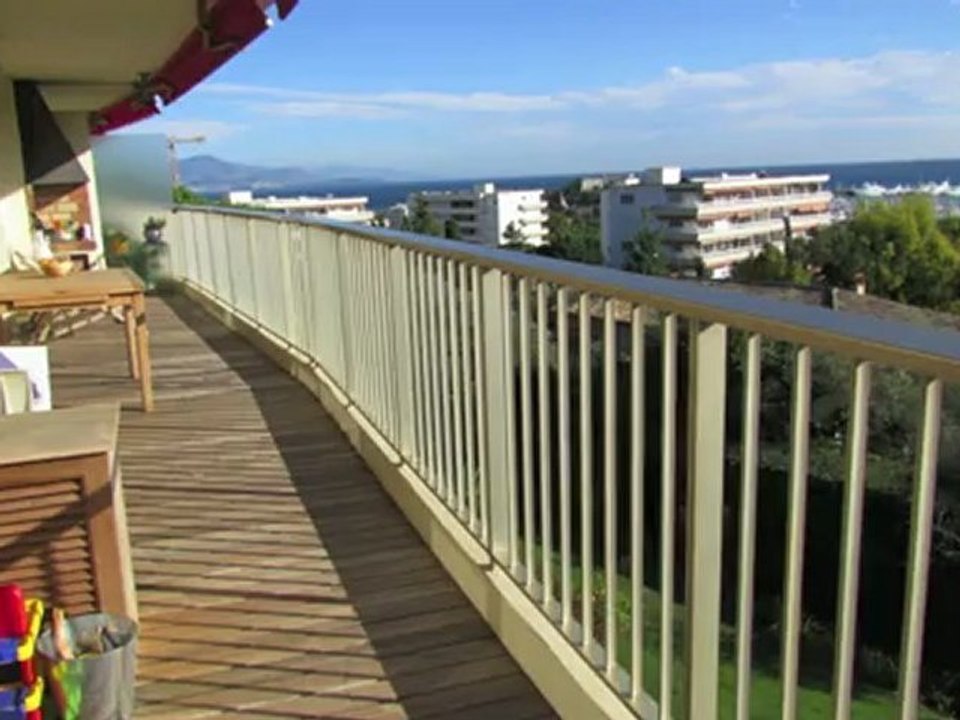 Vente appartement 4 pièces Antibes (06600) - vue mer - 101 m²