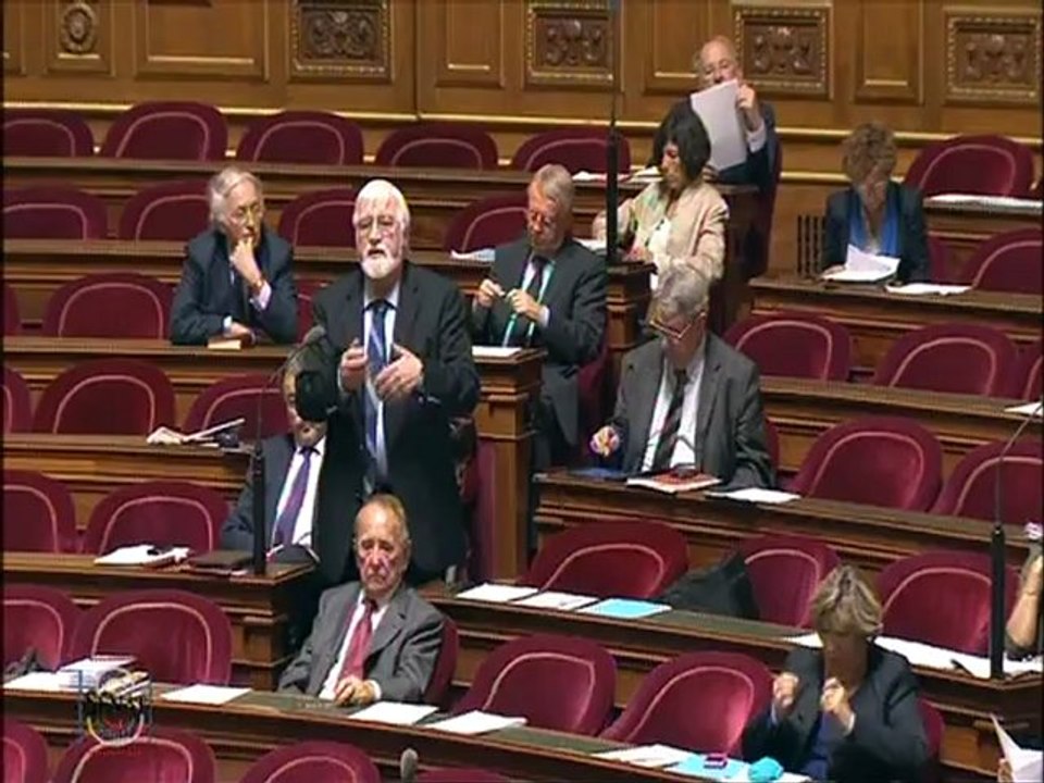 9 octobre 2012 - PPL VISANT À LA SUSPENSION DE LA FABRICATION, DE L'IMPORTATION, DE L'EXPORTATION ET DE LA MISE SUR LE MARCHÉ DE TOUT CONDITIONNEMENT À VOCATION ALIMENTAIRE CONTENANT DU BISPHÉNOL A