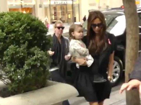 Celebrity Bytes: Victoria Beckham Tests Halloween Costumes On Harper