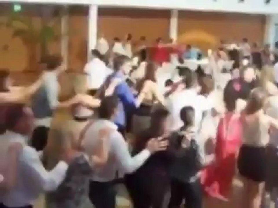 SUCHE ITALIENISCHE BAND FÜR HOCHZEIT TEIL 3