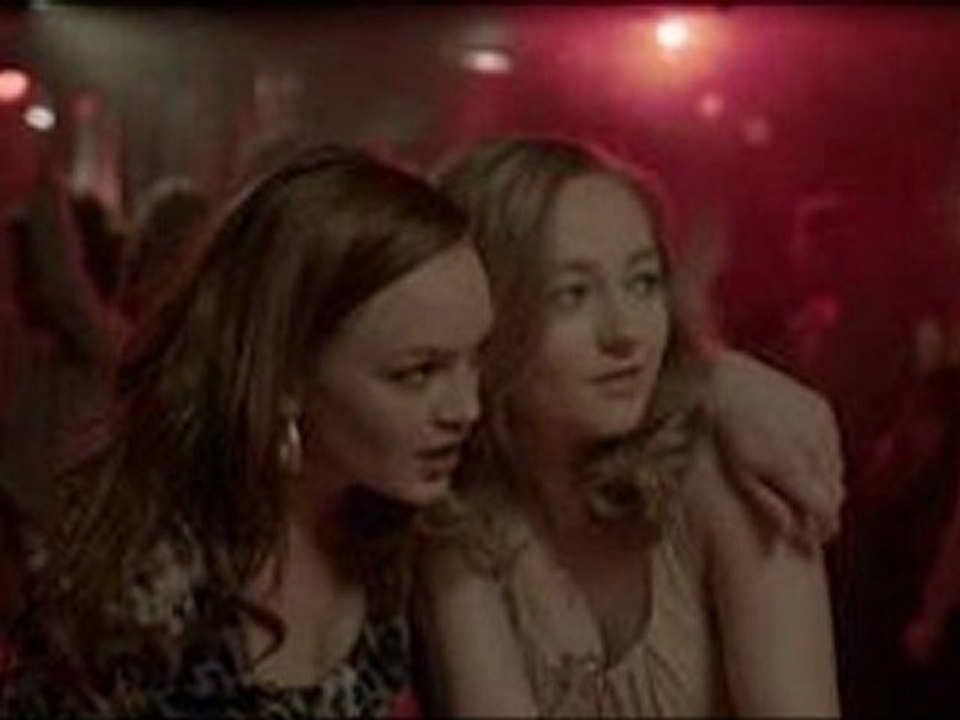 Claustrofobia (2011) online watch www.megamov24.com