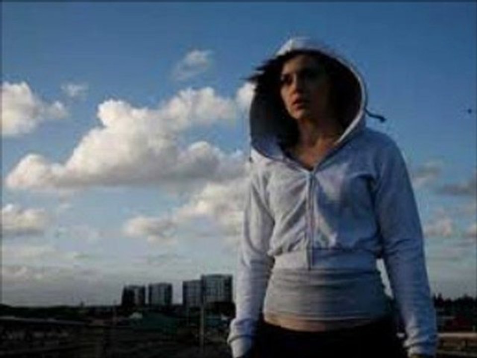 Fish  Tank  online watch www.megamov24.com