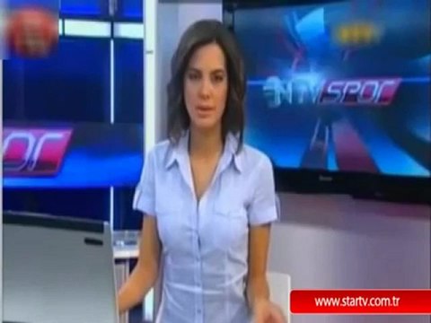 İçine mikrofon kaçan spiker - Hayrettin ' den - kekillicivideo.com