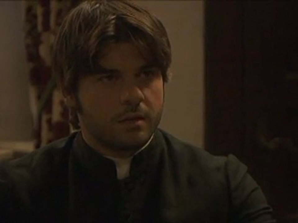 Como si de veras fuera una mujer piadosa y no la bruja que es ESDPV