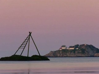 Filmed from the pier near Mandal in Norway. (Canon LEGRIA HF G10)
