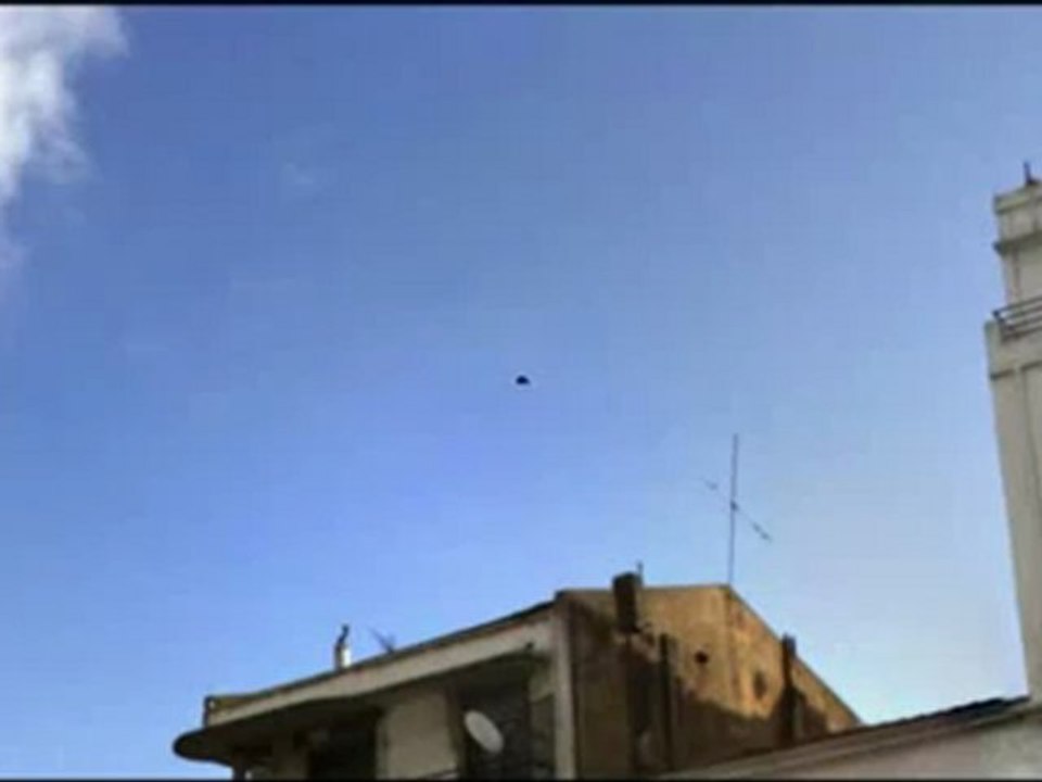 ufo.photos. Pyramidal