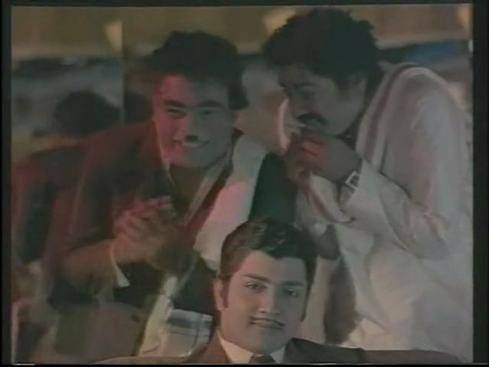 Sexy 70 S Tamil Item Song Madhuvile Pazhaiyathu Enga Pattan Sothu Video Dailymotion