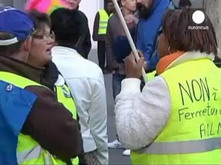 PSA prêt à négocier le volet social du plan de...