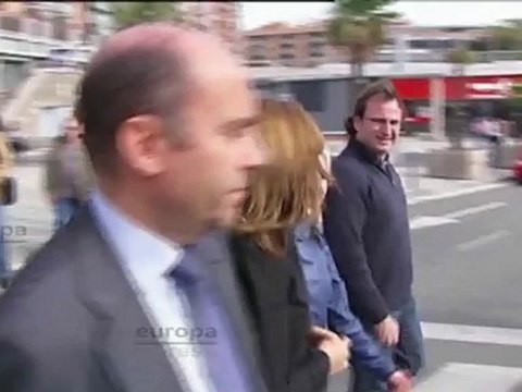 Aznar pide ante Rajoy reformar el Estado