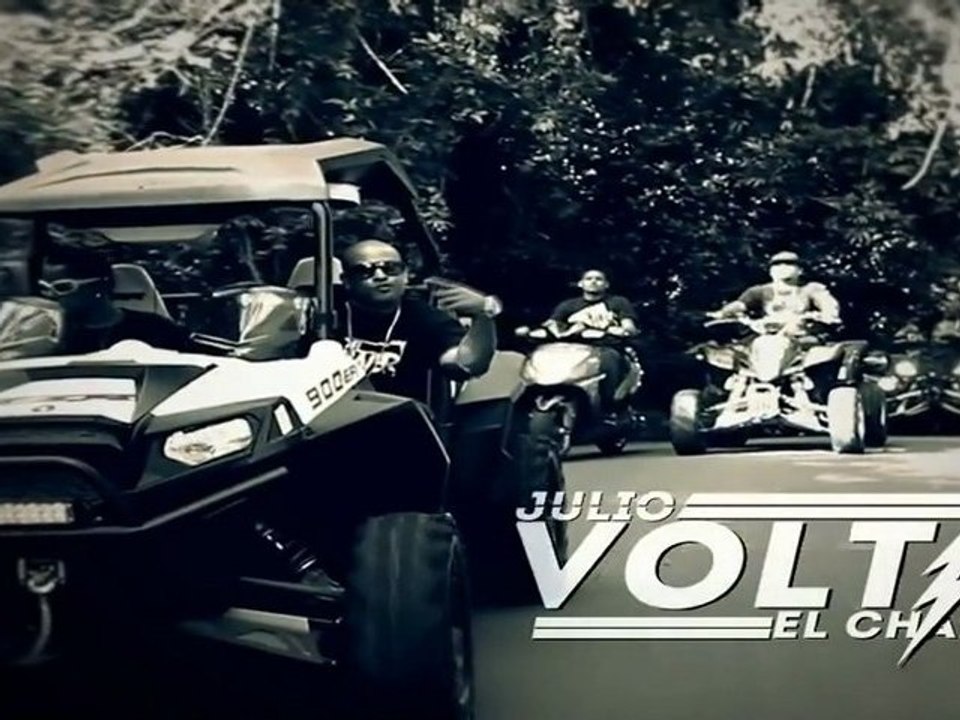 JULIO VOLTIO  EL CHAMAKO  SALUDANDO A  DIABLON DE WWW.RAPXPILA.NET 2012 MADRID CITY - YouTube