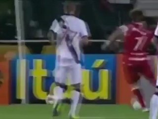 Diego Forlán, decisivo para el Internacional