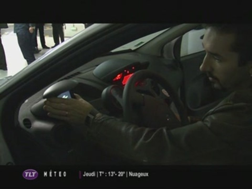 Démarrer sa voiture avec un Smartphone (Toulouse)
