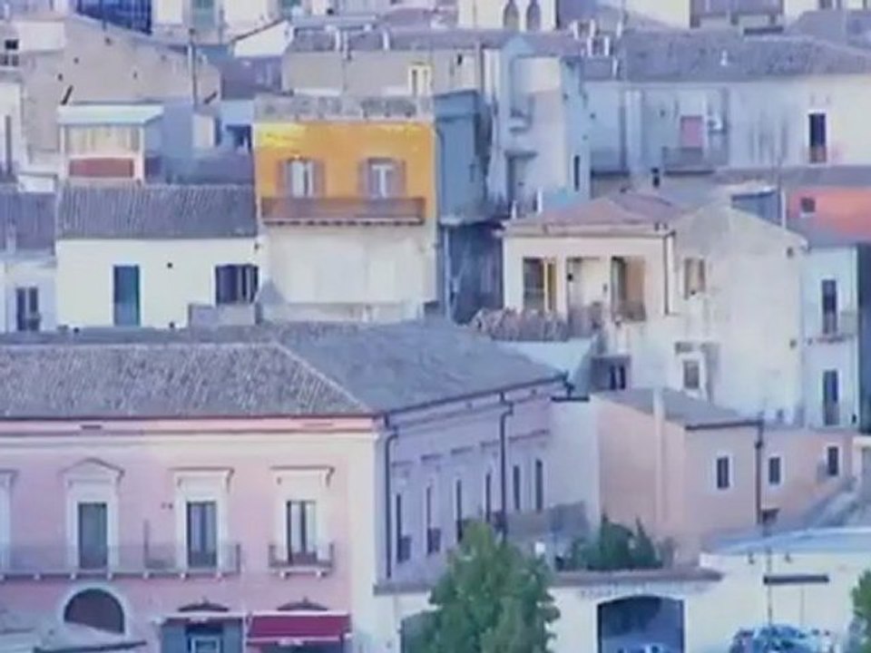 رحلى الى بازيليكاتا الإيطالية: | يوروماكس