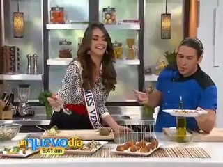 Irene Esser rn la cocina de Un Nuevo Dia .