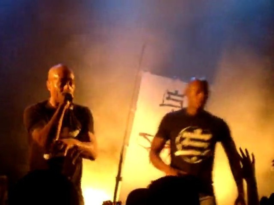 Shurik'n - J'lève mon verre  - D-club Swiss 2012