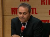 Présidence UMP : Xavier Bertrand choisit François Fillon