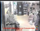 Calimera (LE) - L'assalto alla gioielleria 'La Piramide' (23.10.12)