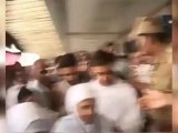 Aamir Khan meets Shahid Afridi during HAJJ