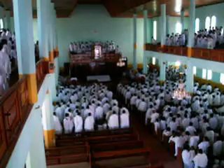 PICT4542Madagascar, Soatanana, culte de l'église Fifohazana en mai 2006