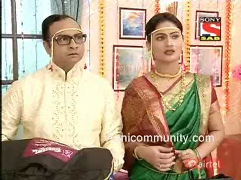 Golmaal Hai Bhai Sab Golmaal Hai -26th October 2012 pt3