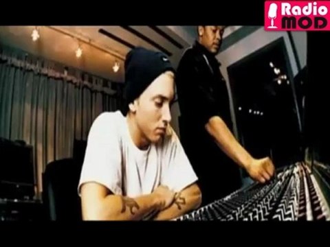 Radio MOD - __NEW 2011__ EMINEM - Listen To Your Heart Feat. T.I.