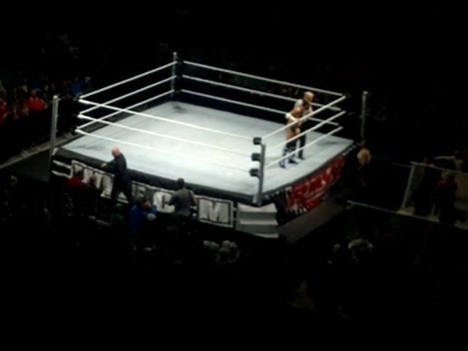 WWE RAW 2012 CM Punk vs. Dolph Ziggler. Poland LIVE!!!