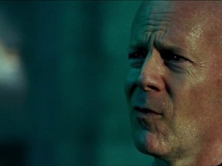 Die Hard 5 : Une Belle Journée pour Mourir (2013) - Bande Annonce / Trailer [VOST-HD]