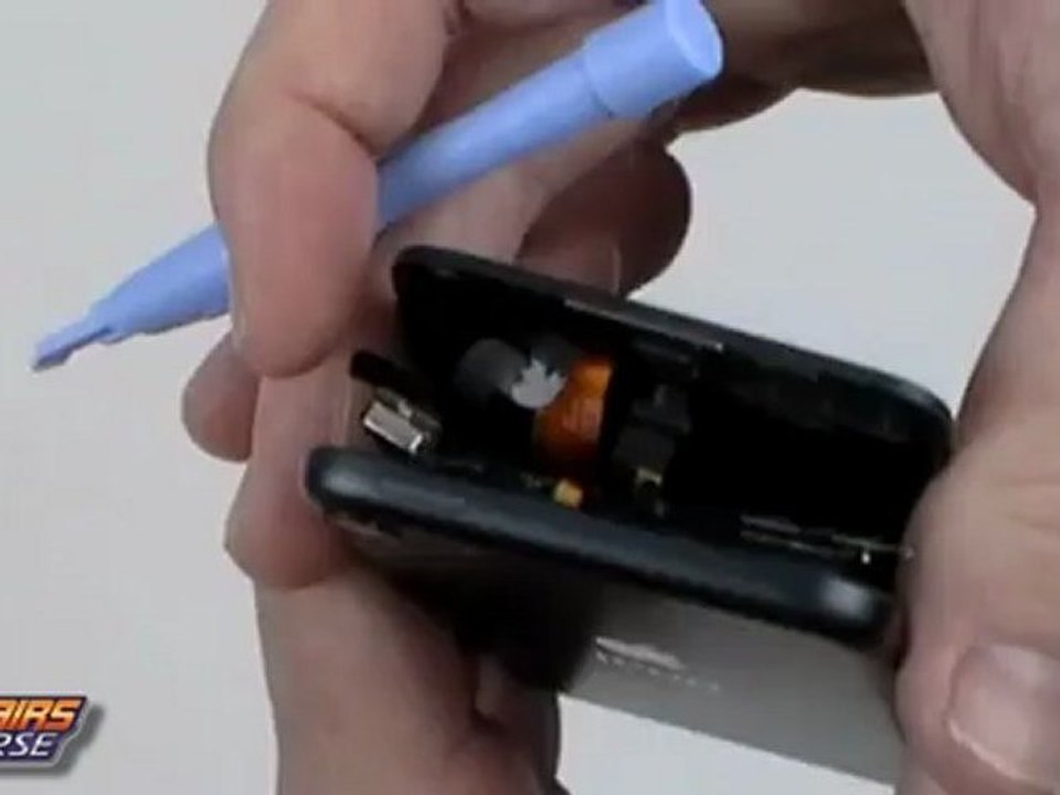 iPod Touch 5G Screen Replacement Guide Video - RepairsUniverse