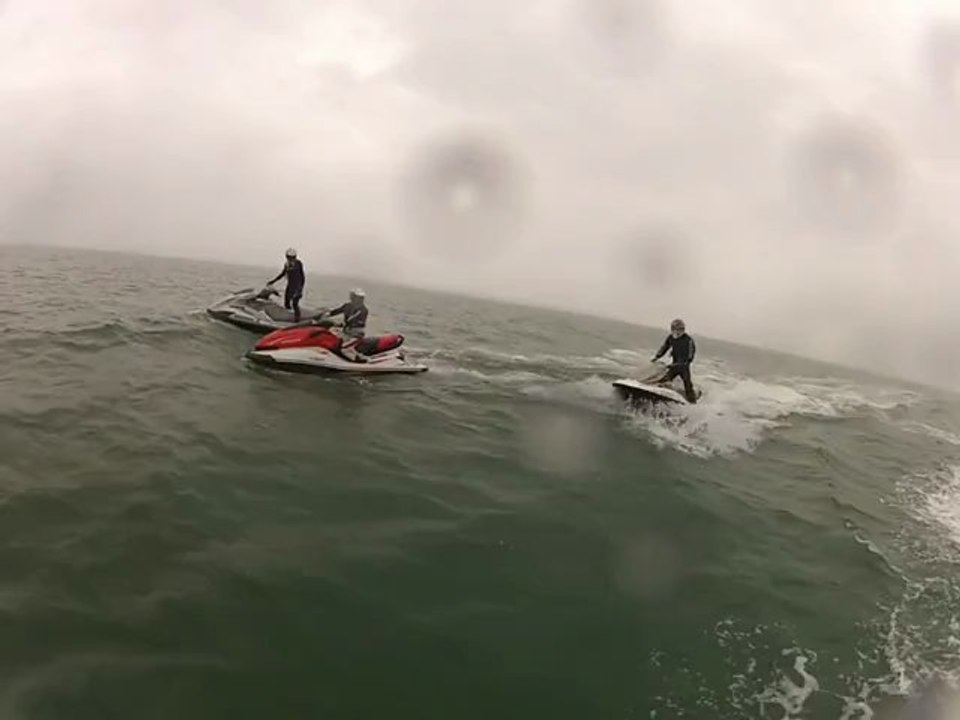 Jet ski - La team 179 entre St gilles Croix de Vie et Noirmoutier (part1)