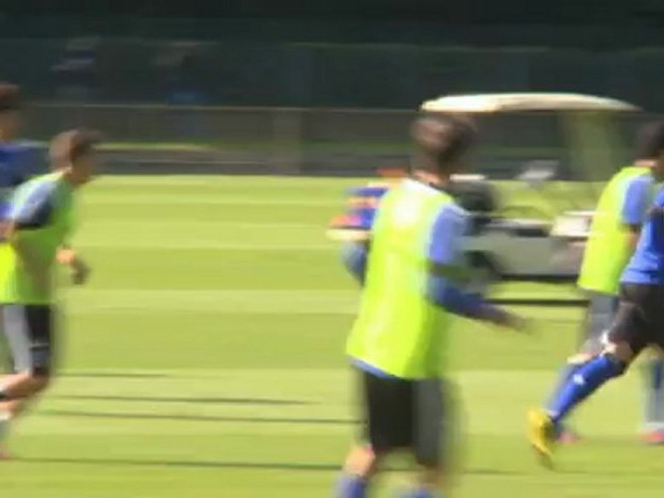 HSV siegt in Augsburg mit 2:0