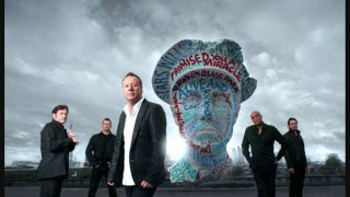 Simple Minds back on the road