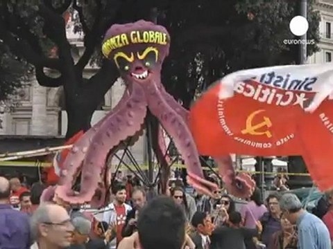 No Monti Day : violentes émeutes en Italie