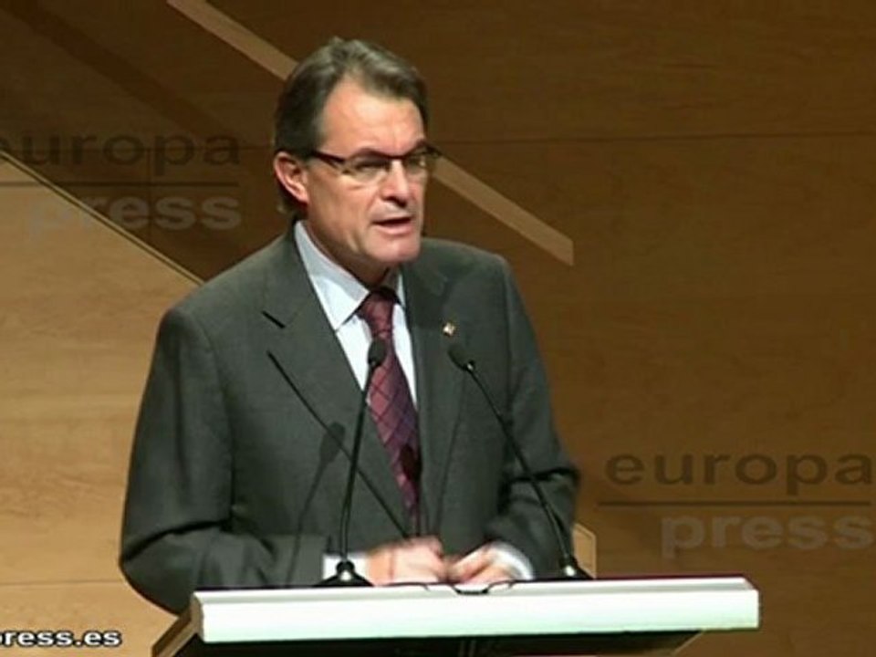 Mas:"El Gobierno debe revisar sus duplicidades"