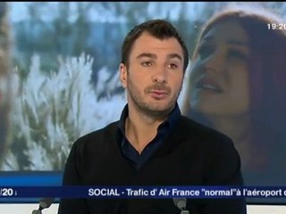 Michaël Youn : invité du Journal régional de Paris île-de-France. du (27/10/2012)