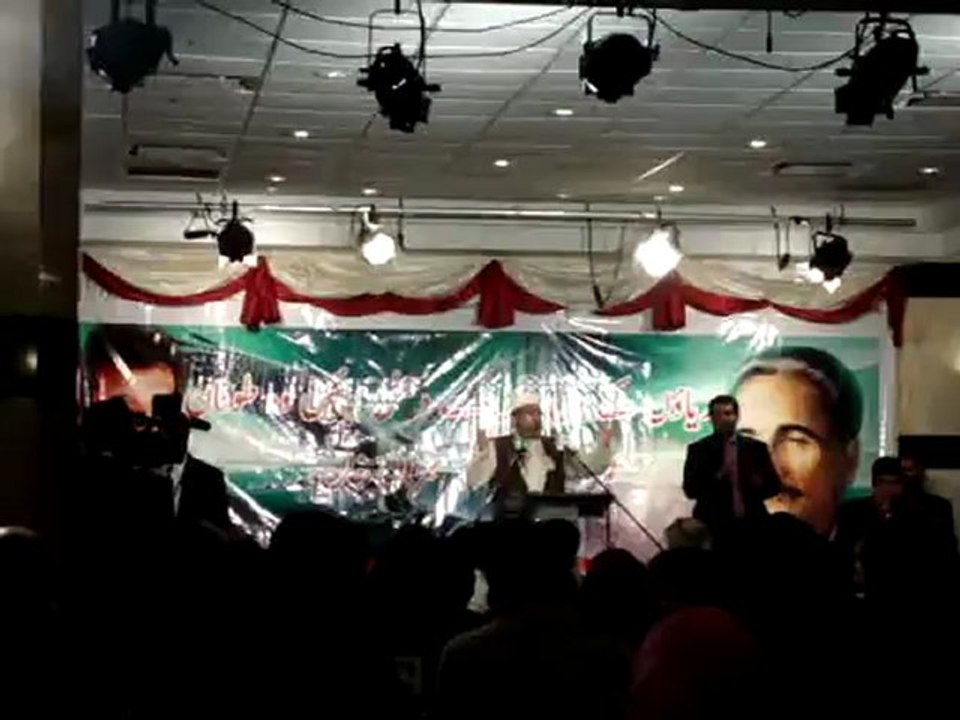 Amjad Hussain's scintillating performance at PTI-NY fundraising dinner (Oct 26, 2012)