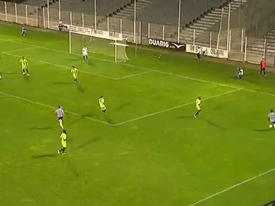 FC Istres (FCIOP) - Tours FC (TOURS) Le résumé du match (12ème journée) - saison 2012/2013