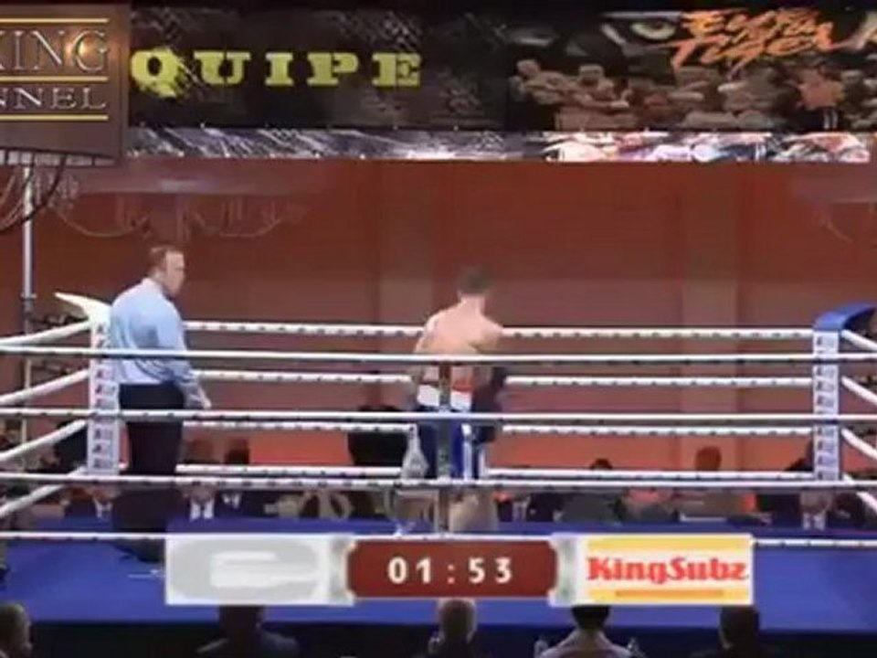 Steven Wilcox vs Carlos Martinez 2012-10-26