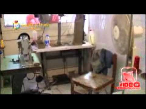 Napoli - False Louis Vuitton sequestrata fabbrica (live 26.10.12)