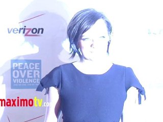 Elisabeth Moss MAD MEN Humanitarian Awards 2012