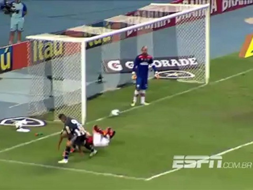 Botafogo 4 - 0 Atlético-GO [27.10.2012]