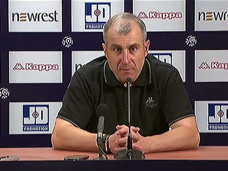 Conférence de presse Toulouse FC - Stade Brestois 29 : Alain  CASANOVA (TFC) - Landry CHAUVIN (SB29) - saison 2012/2013