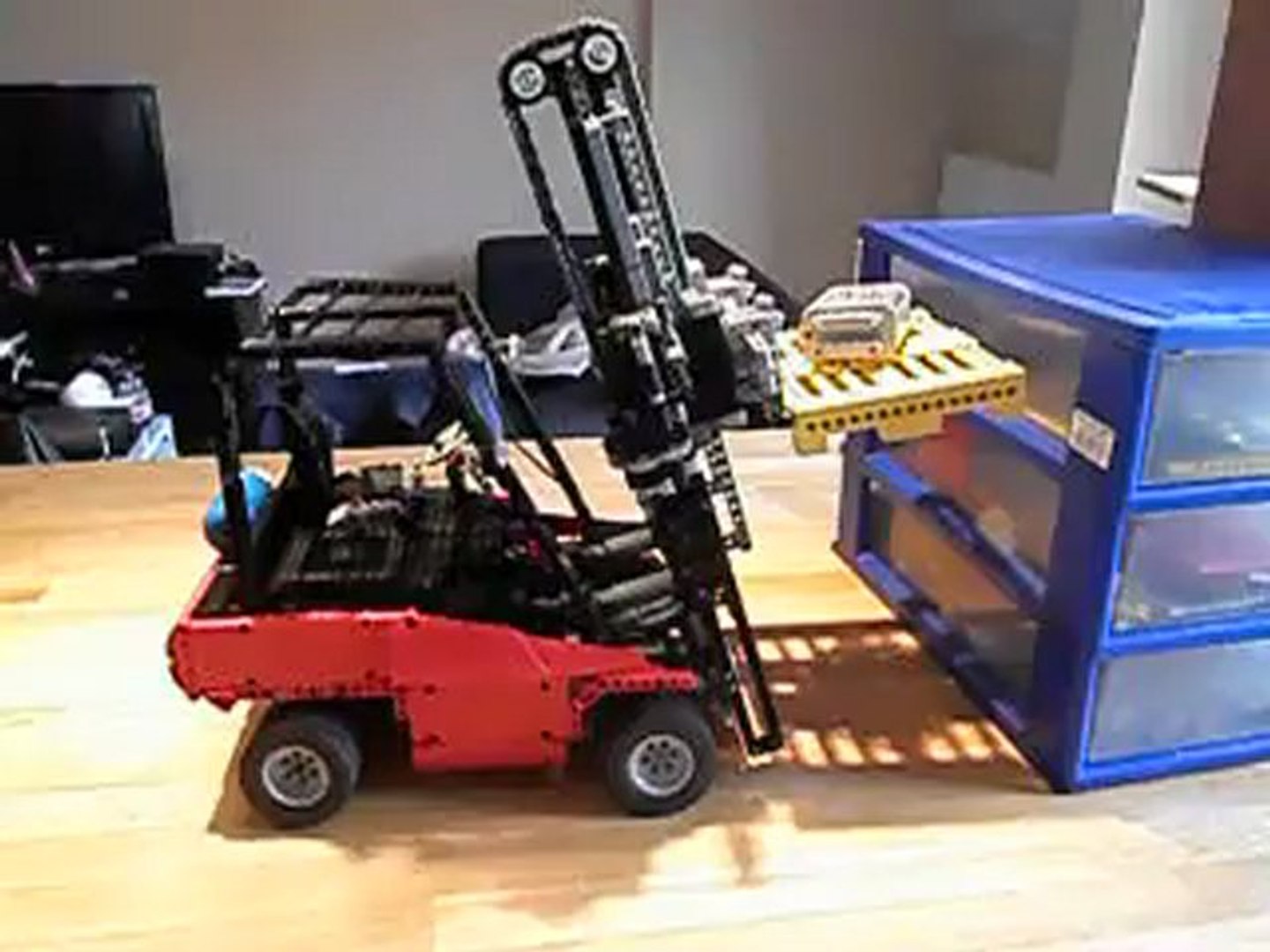 fenwick lego technic v1.2 - Vidéo 