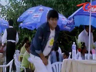Ali Reaction After Seeing Hot Beauty Back - Telugu Comedy