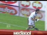 Sinisa Andelkovic segna un autogol durante Empoli-Modena - Mediagol.it